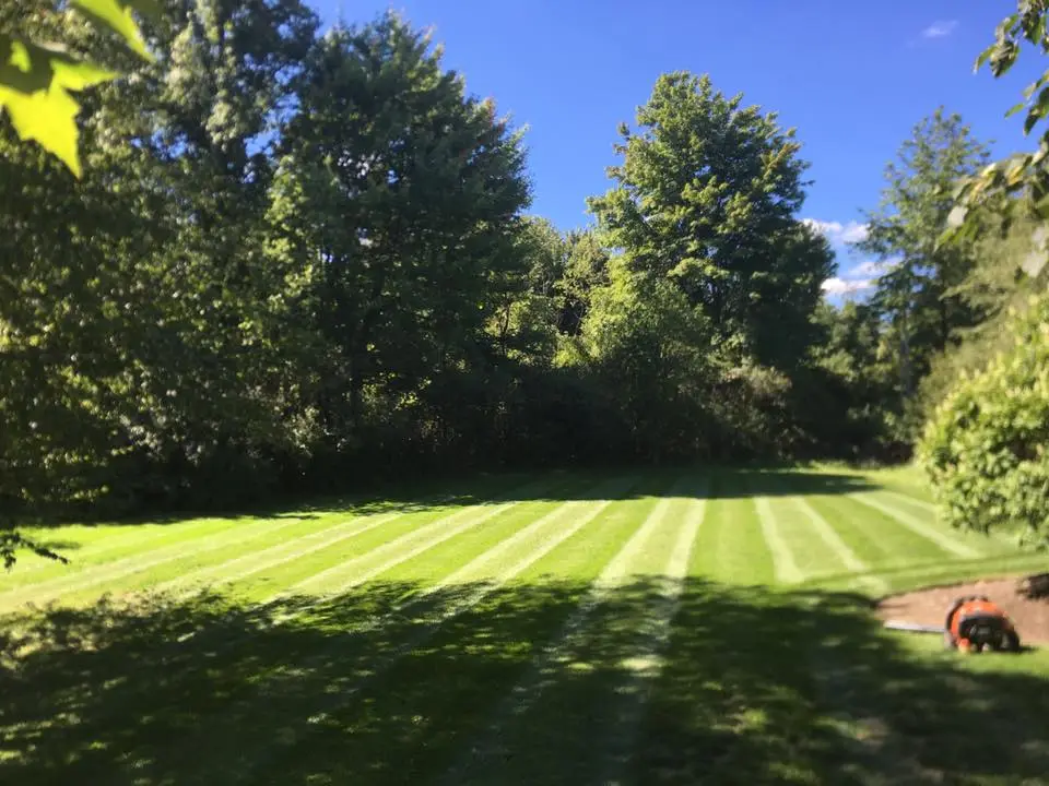 Lawn Mowing Cleveland Pepper Pike and Chesterland